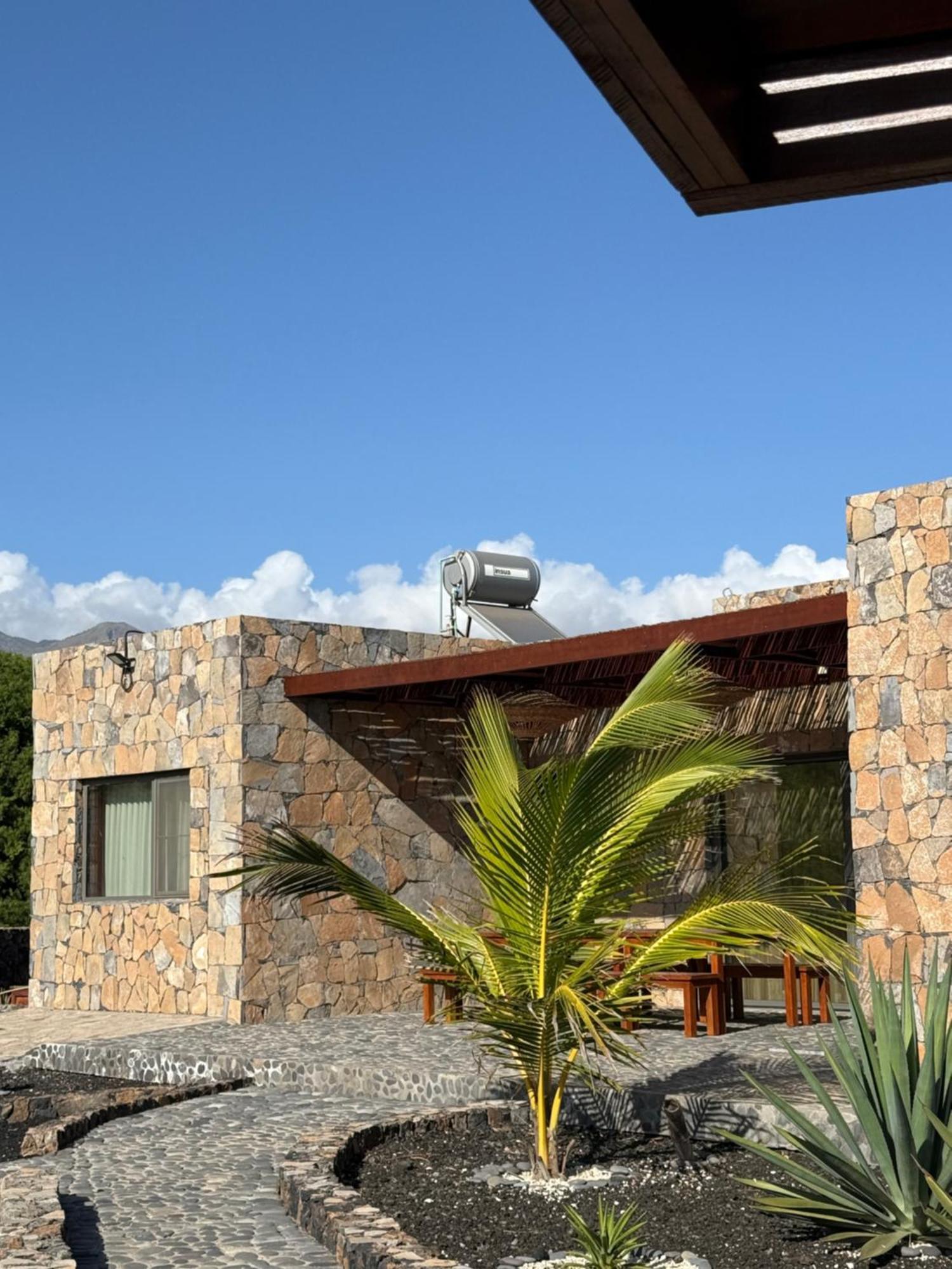 Vila Babosa Porto Novo  Exterior photo